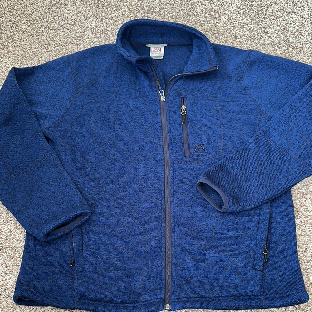 Blue/black Full-Zip Jacket- light weight men’s sz large by Avalanche